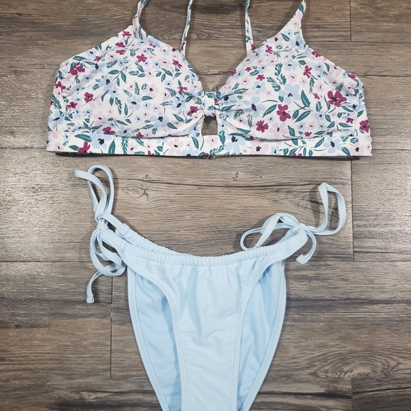 Blue flower bikini swimsuit - Picture 4 of 4